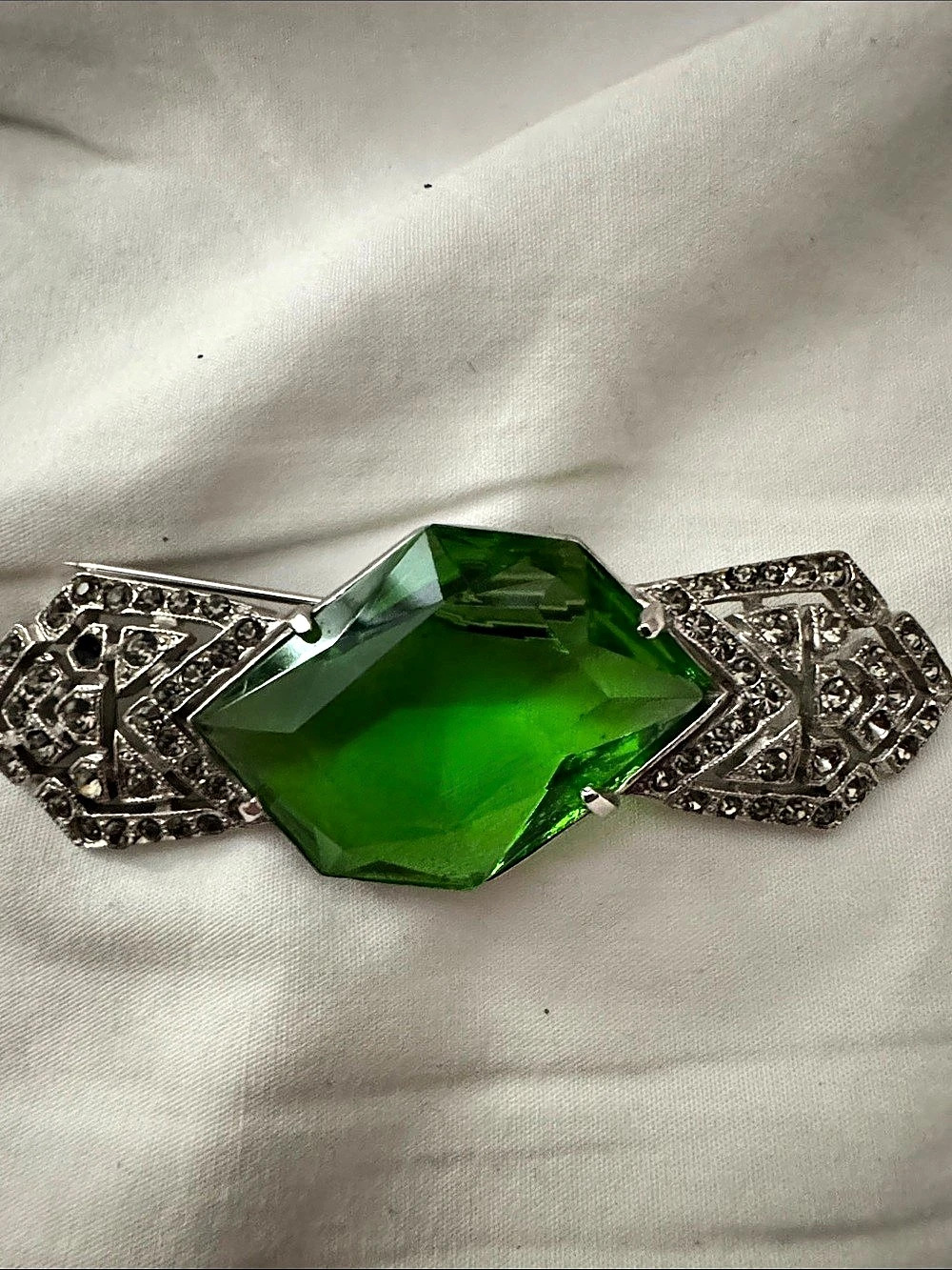 Castlecliff Green brooch